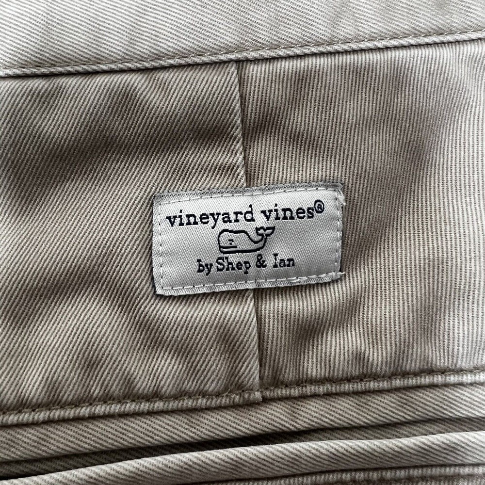 Vineyard Vines Shorts Men's 35 Tan Khaki Chino Classic - Picture 7 of 9